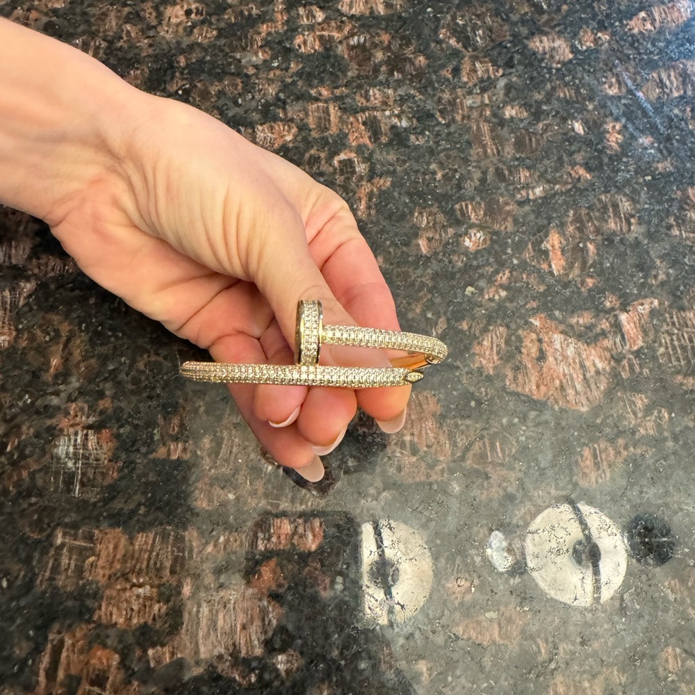 Diamond nail bracelet
